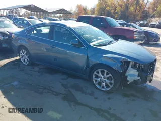 2013 Mazda 6 i Touring Plus z VIN 1YVHZ8EH8D5M15043, wystawiony jako IAAI lot #38068204 z przebiegiem 217 806 mil mil oraz . Historia ofert i sprzedaży dostępna na DreamBid. Obrazek 1.