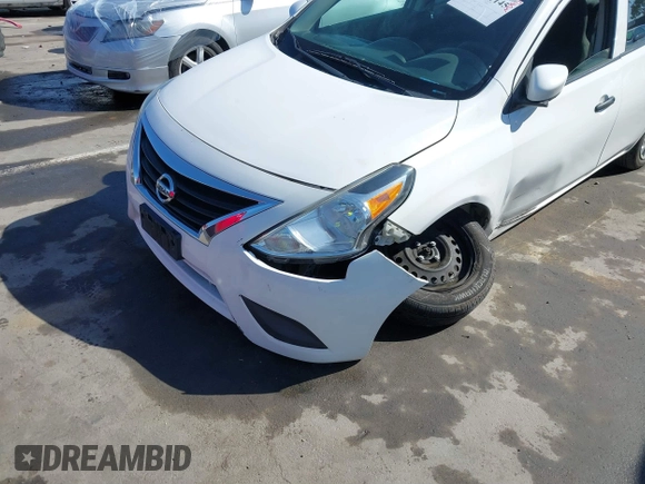 2016 Nissan Versa SV with VIN 3N1CN7AP9GL915559, listed as a IAAI auction lot 41871145 with 139,419 mi miles. Bid and sale history available at carsss.com. Image 6.