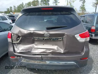 2016 Nissan Pathfinder SV with VIN 5N1AR2MN6GC651858, listed as a IAAI auction lot 41920897 with 247,344 mi miles. Bid and sale history available at carsss.com. Image 16.