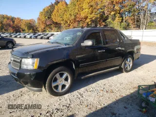 2007 Chevrolet Avalanche LT w/3LT with VIN 3GNFK12387G272522, listed as a Copart auction lot 77081404 with Not Provided miles and Clean Title. Bid and sale history available at carsss.com. Image 1.