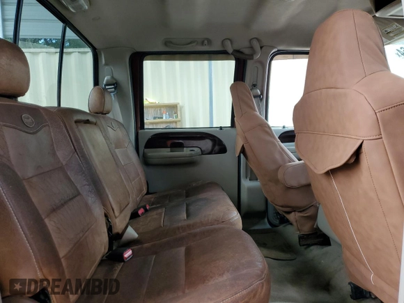2005 Ford Super Duty F-250 XL with VIN 1FTSW21P65EC58581, listed as a Copart auction lot 71998364 with 328,440 mi miles and Salvage Title. Bid and sale history available at carsss.com. Image 10.