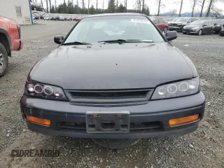 1994 Honda Accord LX w/ABS with VIN JHMCD5633RC016445, listed as a Copart auction lot 81634644 with 211,347 mi miles and Salvage Title. Bid and sale history available at carsss.com. Image 5.