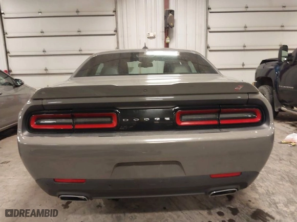 2018 Dodge Challenger GT with VIN 2C3CDZGG8JH124351, listed as a IAAI auction lot 41277067 with 77,654 mi miles. Bid and sale history available at carsss.com. Image 17.