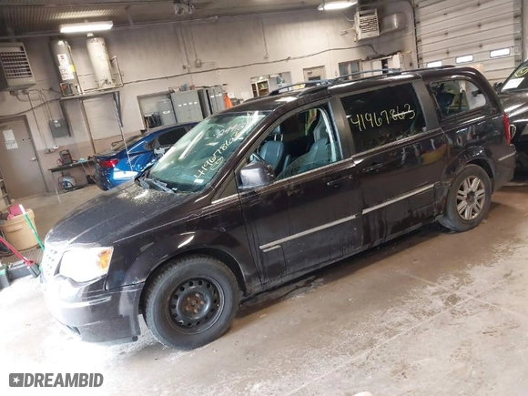 2010 Chrysler Town & Country Touring with VIN 2A4RR5D12AR299120, listed as a IAAI auction lot 41967863 with 80,326 mi miles. Bid and sale history available at carsss.com. Image 2.