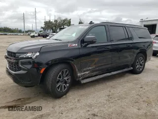 2023 Chevrolet Suburban z VIN 1GNSKDKL4PR398389, wystawiony jako Copart lot #75102304 z przebiegiem 25 032 mil mil oraz Szkoda całkowita • Salvage title. Historia ofert i sprzedaży dostępna na DreamBid. Obrazek 1.