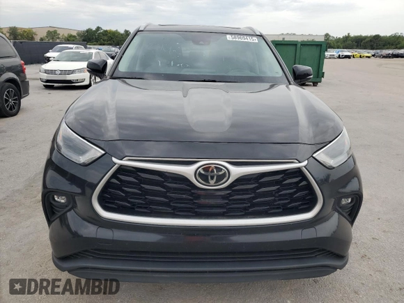 2022 Toyota Highlander XLE z VIN 5TDGZRAH4NS127982, wystawiony jako Copart lot #58969415 z przebiegiem 220 932 mil mil oraz Czysty tytuł • Clean title. Historia ofert i sprzedaży dostępna na DreamBid. Obrazek 5.
