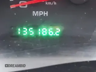 2004 Ford F-350 XL с VIN 1FTSW31P74EC08339, выставлен на аукционе IAAI как лот 41088090 с пробегом 135 186 миль миль и . История ставок и продаж доступна на DreamBid. Изображение 15.
