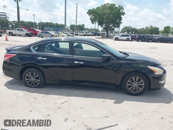 2015 Nissan Altima S z VIN 1N4AL3AP0FC499341, wystawiony jako IAAI lot #42322450 z przebiegiem 136 943 mil mil oraz . Historia ofert i sprzedaży dostępna na DreamBid. Obrazek 13.
