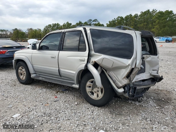 1998 Toyota 4Runner with VIN JT3GN87R8W0070846, listed as a Copart auction lot 88976375 with 290,182 mi miles and Non Repairable. Bid and sale history available at carsss.com. Image 2.