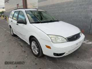 2005 Ford Focus SE с VIN 1FAFP36N65W234695, выставлен на аукционе Copart как лот 60528385 с пробегом 128 583 миль миль и Чистый • Clean title. История ставок и продаж доступна на DreamBid. Изображение 1.