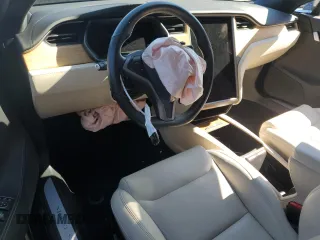 2020 Tesla Model S Long Range с VIN 5YJSA1E27LF413612, выставлен на аукционе Copart как лот 50830265 с пробегом Не указан миль и Списание • Salvage title. История ставок и продаж доступна на DreamBid. Изображение 8.
