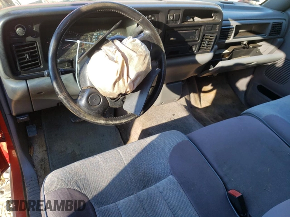 1996 Dodge 1500 z VIN 3B7HC13YXTG136928, wystawiony jako Copart lot #83470244 z przebiegiem 137 366 mil mil oraz Szkoda całkowita • Salvage title. Historia ofert i sprzedaży dostępna na DreamBid. Obrazek 8.