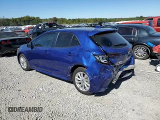 2024 Toyota Corolla Hatchback SE with VIN JTND4MBE3R3230872, listed as a Copart auction lot 76112324 with 6,882 mi miles and Salvage Title. Bid and sale history available at carsss.com. Image 2.