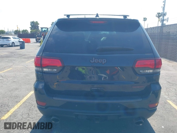 2018 Jeep Grand Cherokee Trailhawk with VIN 1C4RJFLT0JC316172, listed as a IAAI auction lot 42174162 with 81,891 mi miles and . Bid and sale history available at DreamBid. Image 16.