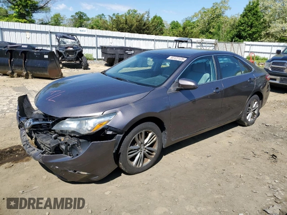 2015 Toyota Camry XLE with VIN 4T1BF1FK7FU069352, listed as a Copart auction lot 56123125 with 137,244 mi miles and Salvage Title. Bid and sale history available at DreamBid. Image 1.