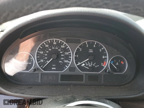 2004 BMW 3 Series 330xi with VIN WBAEW53444PN34595, listed as a Copart auction lot 70640873 with 0 mi miles and Salvage Title. Bid and sale history available at carsss.com. Image 9.
