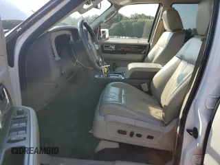2015 Lincoln Navigator z VIN 5LMJJ3HT2FEJ09596, wystawiony jako Copart lot #73614824 z przebiegiem 157 253 mil mil oraz Szkoda całkowita • Salvage title. Historia ofert i sprzedaży dostępna na DreamBid. Obrazek 7.