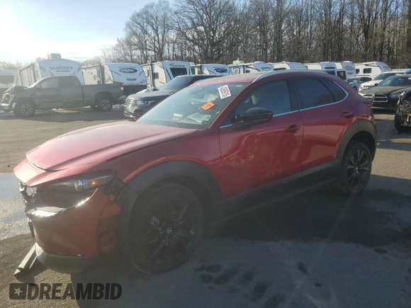 2024 Mazda CX-30 Premium z VIN 3MVDMBDY1RM603405, wystawiony jako Copart lot #42695915 z przebiegiem Nie podano mil oraz Szkoda całkowita • Salvage title. Historia ofert i sprzedaży dostępna na DreamBid. Obrazek 1.