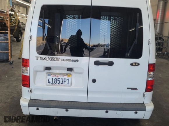 2013 Ford Transit Connect XLT с VIN NM0LS6BN7DT173972, выставлен на аукционе IAAI как лот 42670525 с пробегом 264 389 миль миль и . История ставок и продаж доступна на DreamBid. Изображение 35.