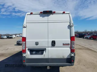 2018 Ram ProMaster Cargo with VIN 3C6URVJG2JE102819, listed as a IAAI auction lot 41633724 with Not Provided miles. Bid and sale history available at carsss.com. Image 16.