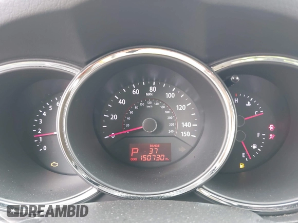 2013 Kia Sorento LX with VIN 5XYKT4A28DG348992, listed as a IAAI auction lot 42200903 with 150,730 mi miles and . Bid and sale history available at DreamBid. Image 7.