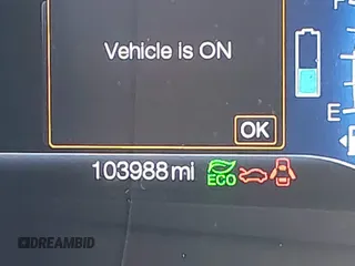 2017 Ford Fusion Hybrid SE с VIN 3FA6P0LU6HR324771, выставлен на аукционе IAAI как лот 42612195 с пробегом 103 988 миль миль и . История ставок и продаж доступна на DreamBid. Изображение 15.