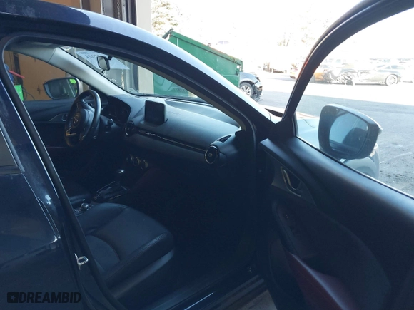 2018 Mazda CX-3 Grand Touring with VIN JM1DKFD77J0300612, listed as a IAAI auction lot 41322923 with 49,830 mi miles. Bid and sale history available at carsss.com. Image 5.