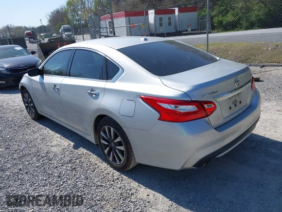 2017 Nissan Altima SV with VIN 1N4AL3AP7HC155010, listed as a IAAI auction lot 42065026 with 241,023 mi miles and . Bid and sale history available at DreamBid. Image 3.