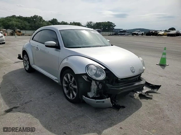 2012 Volkswagen Beetle 2.5L w/Sound/Nav PZEV with VIN 3VWJP7AT6CM647633, listed as a Copart auction lot 67655804 with 139,181 mi miles and Salvage Title. Bid and sale history available at carsss.com. Image 10.