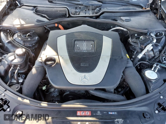 2010 Mercedes-Benz S 400 with VIN WDDNG9FB8AA305648, listed as a Copart auction lot 87004294 with 135,981 mi miles and Clean Title. Bid and sale history available at DreamBid. Image 11.