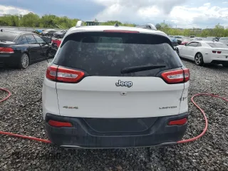 2015 Jeep Cherokee Limited with VIN 1C4PJMDS4FW650504, listed as a Copart auction lot 52957585 with 204,123 mi miles and Salvage Title. Bid and sale history available at carsss.com. Image 6.