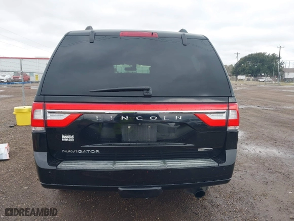 2016 Lincoln Navigator Select with VIN 5LMJJ2HT1GEL00342, listed as a IAAI auction lot 41379513 with 107,360 mi miles. Bid and sale history available at carsss.com. Image 17.