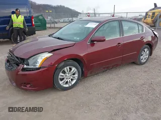 2011 Nissan Altima 2.5 S with VIN 1N4AL2AP2BN443345, listed as a IAAI auction lot 41895400 with 106,233 mi miles. Bid and sale history available at carsss.com. Image 2.