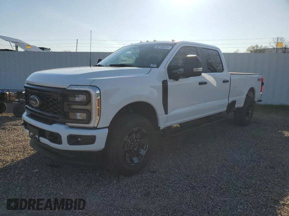 2024 Ford F-250 XL with VIN 1FT8W2BA7REE43944, listed as a Copart auction lot 56780625 with 2,754 mi miles and Clean title. Bid and sale history available at DreamBid. Image 1.