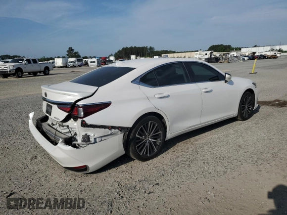2023 Lexus ES 300h with VIN 58ADA1C10PU026761, listed as a Copart auction lot 53709735 with 137,130 mi miles and Salvage title. Bid and sale history available at DreamBid. Image 3.
