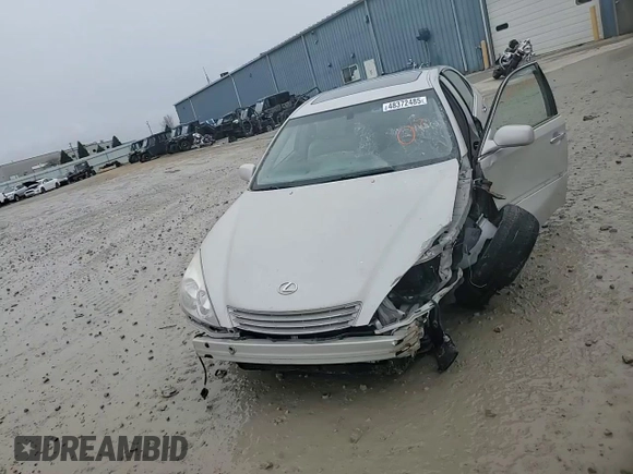 2004 Lexus ES 350 with VIN JTHBA30G545039548, listed as a Copart auction lot 48372485 with 211,476 mi miles and Salvage Title. Bid and sale history available at DreamBid. Image 11.