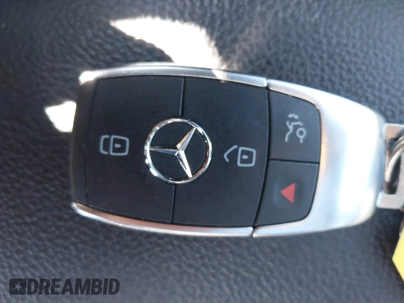 2019 Mercedes-Benz A 220 with VIN WDD3G4FB7KW022334, listed as a IAAI auction lot 41902489 with 80,637 mi miles and . Bid and sale history available at DreamBid. Image 11.