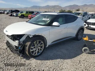 2024 Genesis GV60 Advanced with VIN KMUKCDSC0RU021447, listed as a Copart auction lot 72150984 with 926 mi miles and Salvage Title. Bid and sale history available at carsss.com. Image 1.