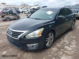 2013 Nissan Altima 3.5 SL with VIN 1N4BL3AP4DN488106, listed as a IAAI auction lot 41904258 with 170,022 mi miles. Bid and sale history available at carsss.com. Image 2.