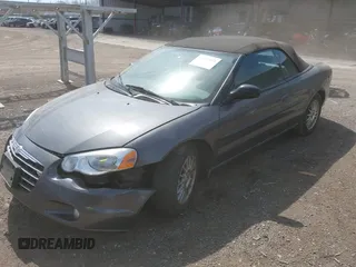 2004 Chrysler Sebring LXi z VIN 1C3EL55R54N391404, wystawiony jako IAAI lot #42051873 z przebiegiem 126 918 mil mil oraz . Historia ofert i sprzedaży dostępna na DreamBid. Obrazek 2.