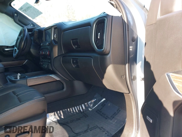 2019 Chevrolet Silverado 1500 High Country with VIN 1GCUYHEL5KZ389650, listed as a IAAI auction lot 40951587 with 60,810 mi miles. Bid and sale history available at carsss.com. Image 5.