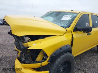 2014 Ram 2500 Tradesman with VIN 3C6UR5CLXEG298593, listed as a IAAI auction lot 41642473 with 138,000 mi miles. Bid and sale history available at carsss.com. Image 2.