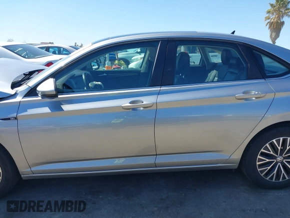 2019 Volkswagen Jetta SEL with VIN 3VWE57BU9KM193147, listed as a IAAI auction lot 41659423 with 29,675 mi miles and . Bid and sale history available at DreamBid. Image 14.