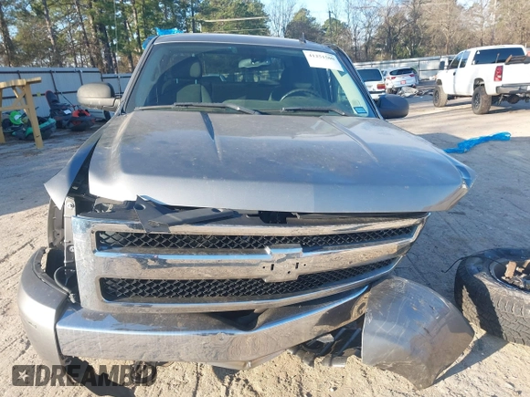 2008 Chevrolet Silverado 1500 1LT with VIN 3GCEC13068G263809, listed as a IAAI auction lot 41251500 with 108,327 mi miles and . Bid and sale history available at DreamBid. Image 12.