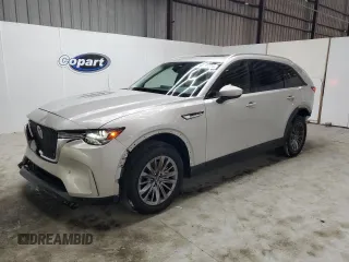 2025 Mazda CX-90 Preferred z VIN JM3KKBHD6S1198206, wystawiony jako Copart lot #50795805 z przebiegiem 12 121 mil mil oraz Czysty tytuł • Clean title. Historia ofert i sprzedaży dostępna na DreamBid. Obrazek 1.