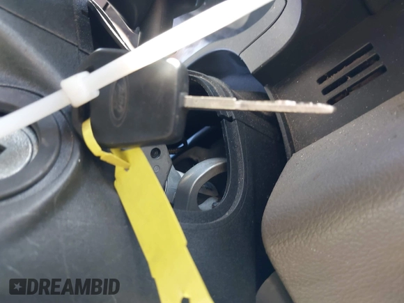 2017 Ford F-150 XL с VIN 1FTMF1E83HKD51909, выставлен на аукционе IAAI как лот 41757955 с пробегом 173 752 миль миль и . История ставок и продаж доступна на DreamBid. Изображение 10.