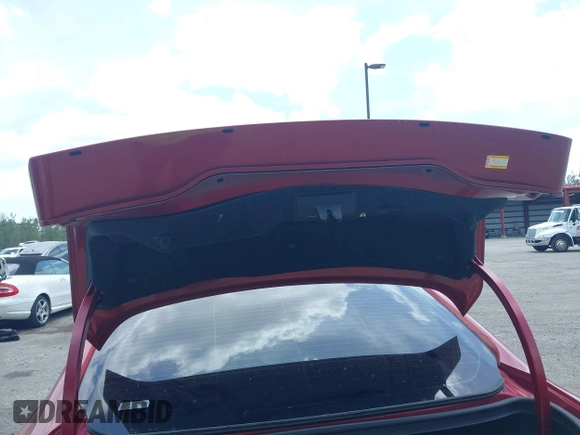 2020 Ford Fusion SE with VIN 3FA6P0HD5LR164755, listed as a IAAI auction lot 42092028 with 96,959 mi miles and . Bid and sale history available at DreamBid. Image 18.