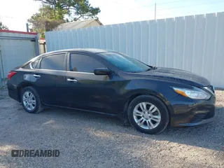 2016 Nissan Altima S with VIN 1N4AL3APXGC261224, listed as a IAAI auction lot 42011052 with 46,218 mi miles and . Bid and sale history available at DreamBid. Image 6.