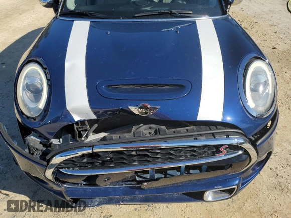 2015 MINI Hardtop 4 Door S z VIN WMWXU3C51F2B55794, wystawiony jako Copart lot #48922405 z przebiegiem 60 215 mil mil oraz Szkoda całkowita • Salvage title. Historia ofert i sprzedaży dostępna na DreamBid. Obrazek 11.