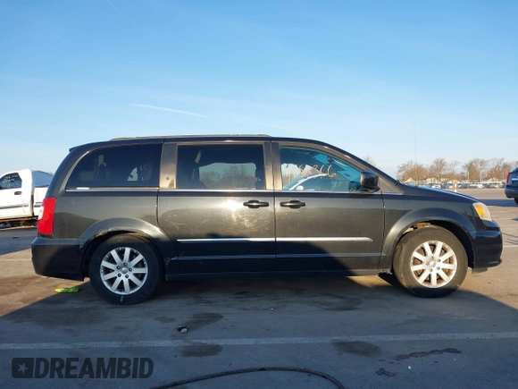 2014 Chrysler Town & Country Touring with VIN 2C4RC1BGXER124367, listed as a IAAI auction lot 41888366 with 143,638 mi miles and . Bid and sale history available at DreamBid. Image 13.